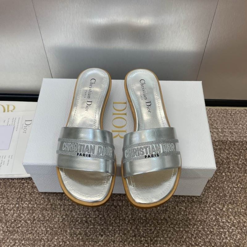ch**an D*or slippers